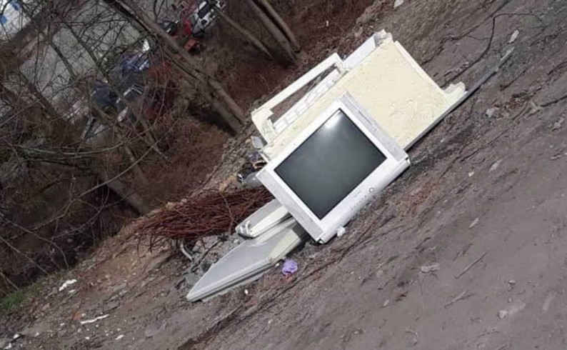 Učenice iz Foče nagrađene na takmičenju „Mladi foto-reporteri“