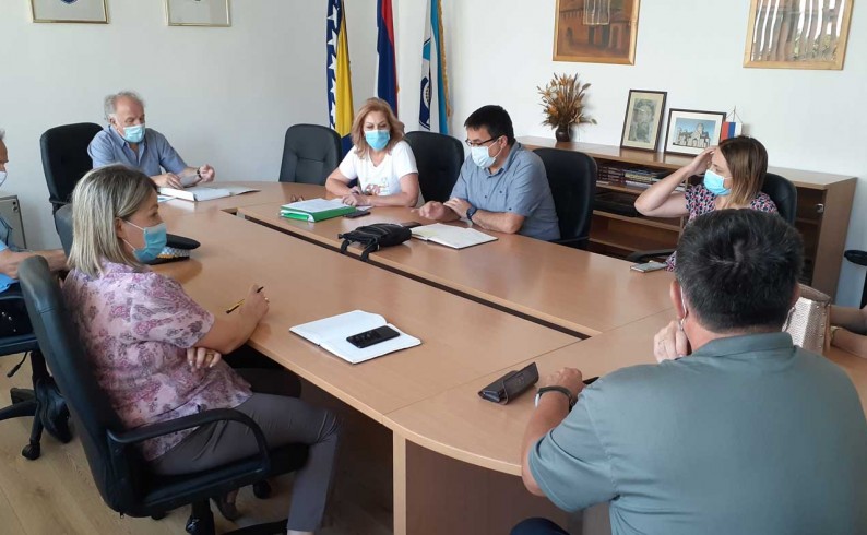 Povećan broj oporavljenih i pacijenata sa upalom pluća