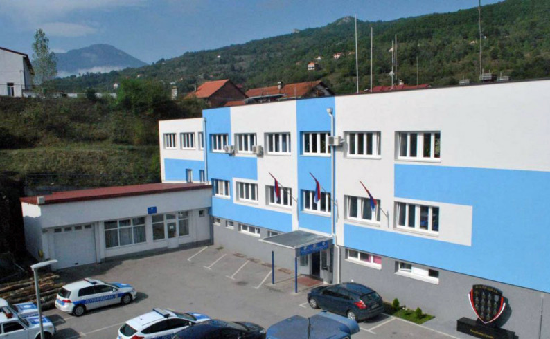 Poginula jedna osoba u saobraćajnoj nesreći na putu Foča-Sarajevo