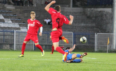 Sutjeska dočekuje Slaviju