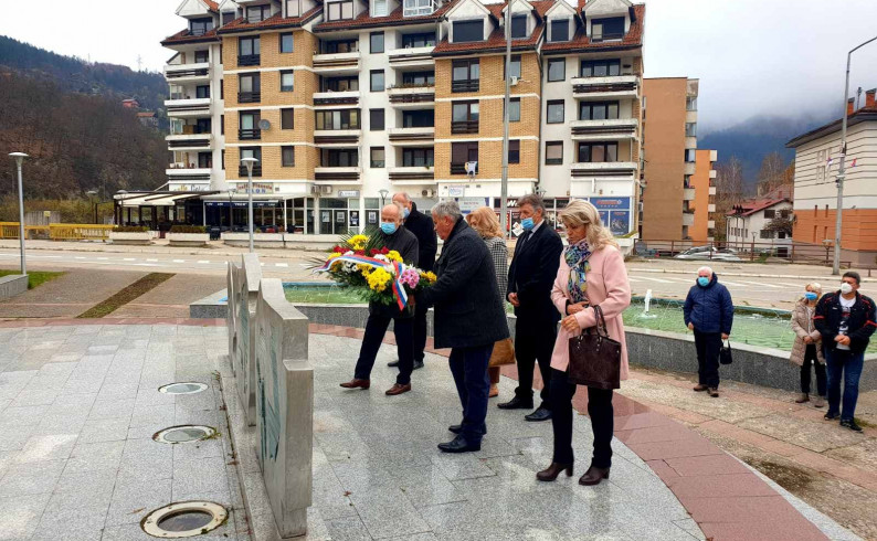 Mitrovdan obilježen u skladu sa propisanim mjerama epidemiologa