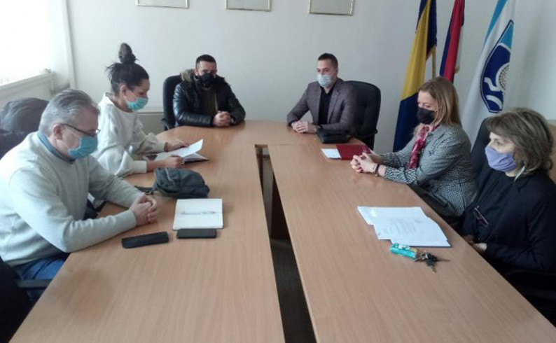Opština Foča i “Karitas” pomažu otvaranje 30 radnih mjesta u firmi “Mraz”