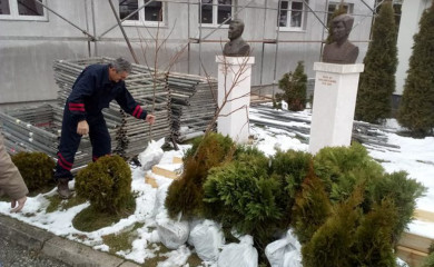 ŠG “Maglić”: Ukrasno rastinje za Medicinski fakultet i Bogosloviju