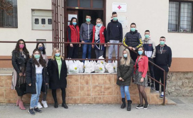 Pomoć mladih za 15 porodica iz Foče