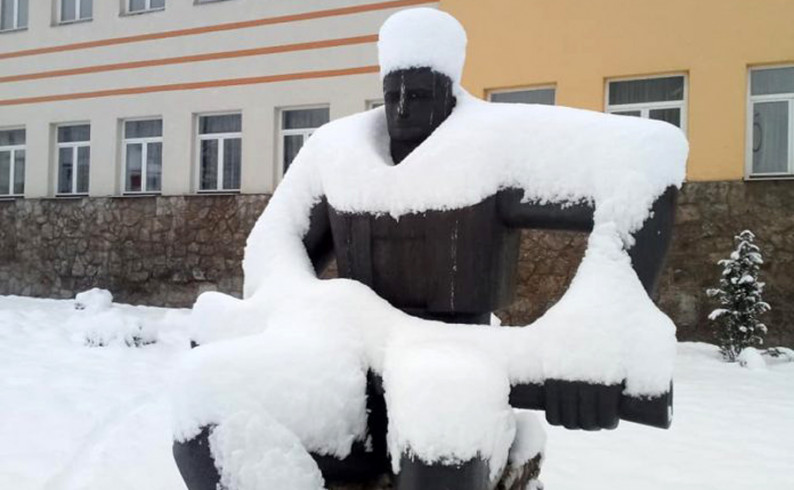 Januar u aprilu - snijeg i do pola metra