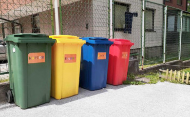 NP „Sutjeska“: Prekograničnom saradnjom školama kontejneri za otpad