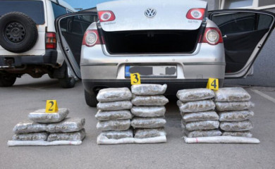 U Foči zaplijenjeno 27 kilograma marihuane, uhapšena dva lica