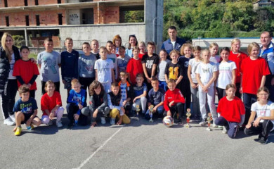 Fočanski osnovci u projektu „Fudbal u škole“