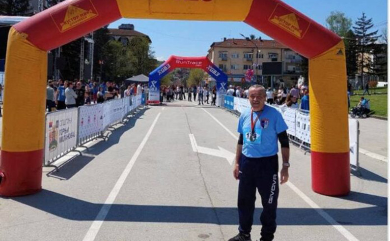 Bogatu kolekciju odličja Todović ukrasio ordenom trke “Takovski ustanak”