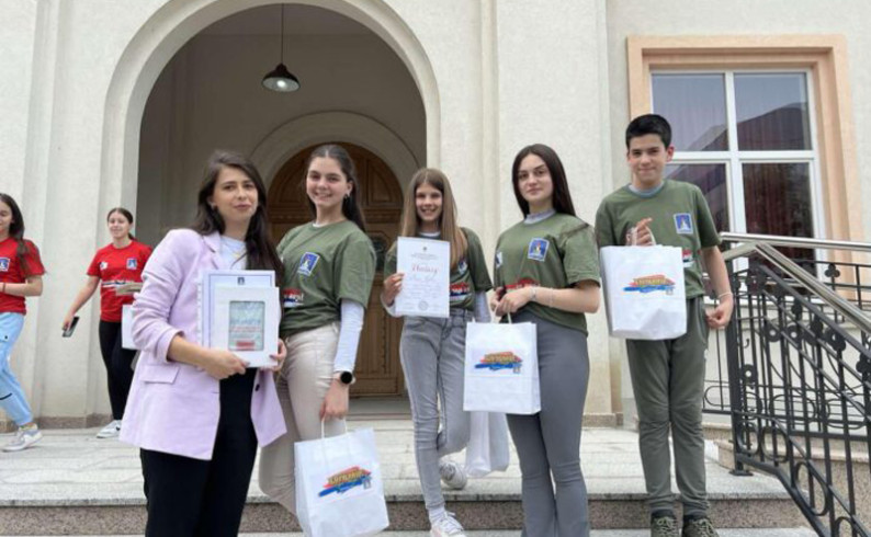 Đaci OŠ “Veselin Masleša” treći u Srpskoj u takmičenju “Ćirilice, čedo moje”