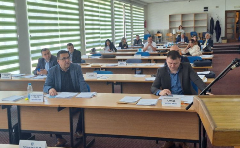Povelja Opštine Petku Čančaru i Dejanu Bokonjiću, počasni građani mitropolit Hrizostom i Slavko Dunjić