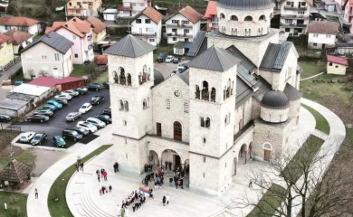 Sabor horova na platou Svetosavskog hrama