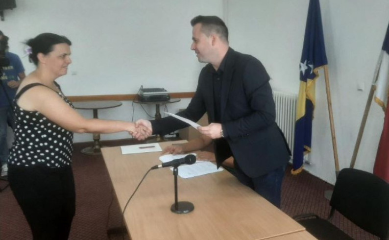 Pomoć učenicima nezaposlenih roditelja
