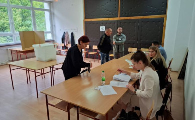 Brojanje glasova ponovljeno na Gornjem Polju tri i Dušanovu jedan B