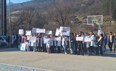 Grupa studenata podržala kolege u Srbiji