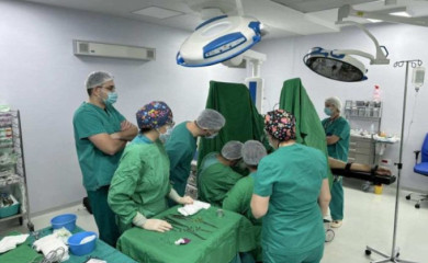 UB Foča: Uz pomoć stručnjaka iz Londona uveden savremeni zahvat bezbolnijeg liječenja hemoroida
