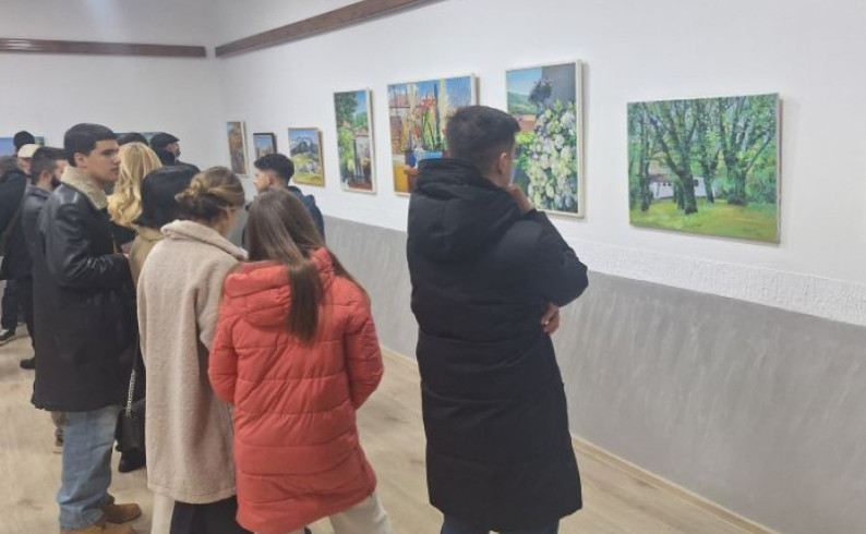 Šarenilo Balkana na slikarskom platnu Ruskinje Olge Kopeine u Foči