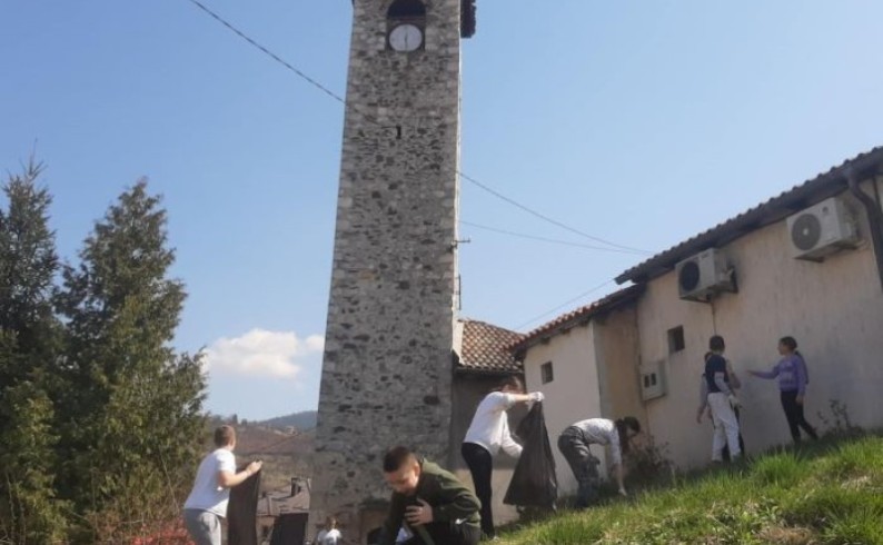 Učenici pozvali sugrađane da im se pridruže u čišćenju grada