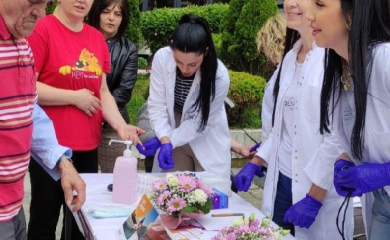 Besplatno mjerenje pritiska, šećera i kiseonika u krvi povodom Međunarodnog dana sestrinstva