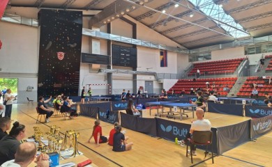 Stoni tenis: Državno prvenstvo u Foči okupilo 80 juniora i mlađih kadeta