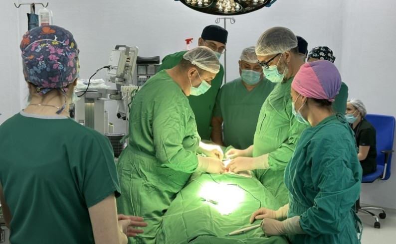 Svjetska hirugija na Simpozijumu u Foči