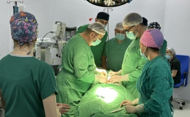 Svjetska hirugija na Simpozijumu u Foči