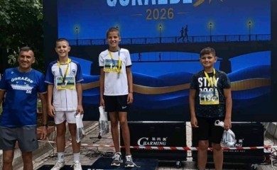 Tri medalje za fočanske atletičare na Međunarodnoj trci prijateljstva 2026 u Goraždu